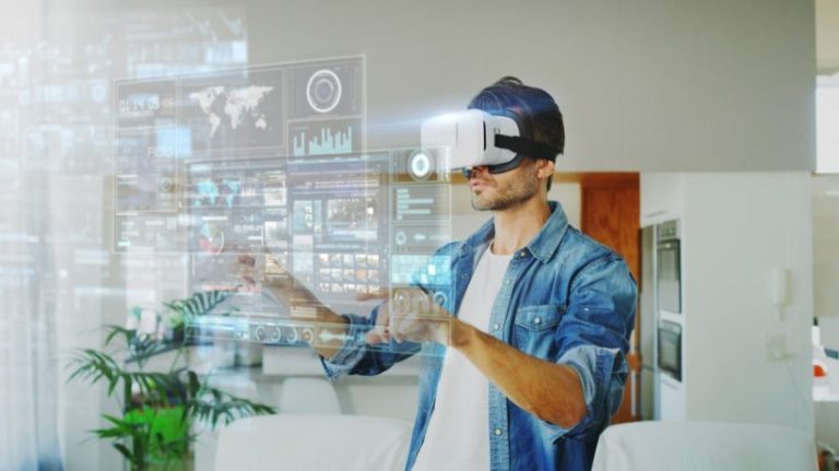 How do virtual reality and augmented reality differ, and what applications do they have?